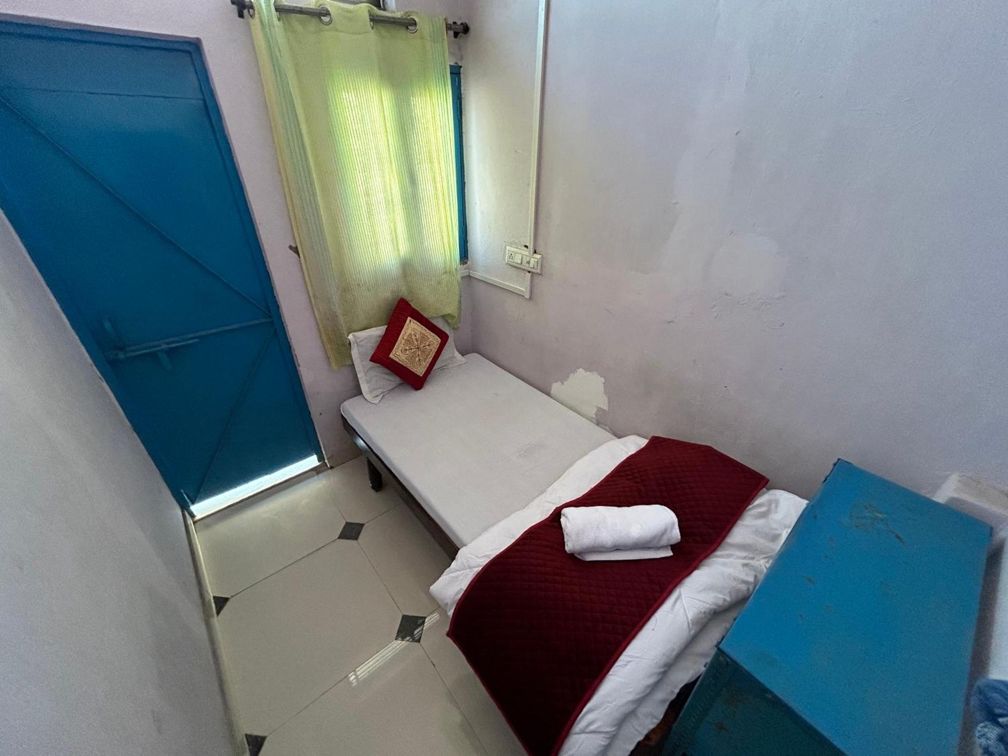 Ashish Guest House, Goverdhan Vilas Udaipur Kültér fotó